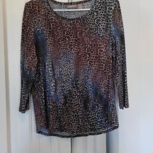 VGUC Chicos Blue brown leopard print 3/4 sleeve tee